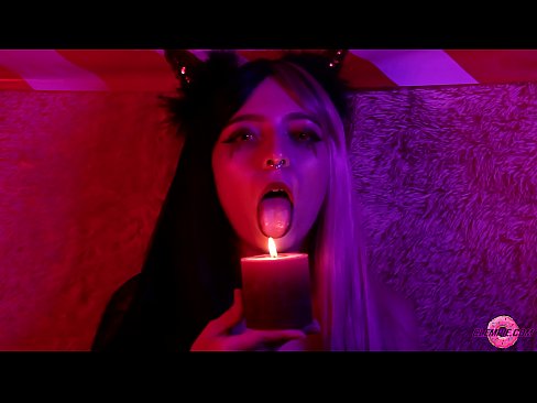 ❤️ Strastveno pušenje od seksi sukubusa s ispunjenim ustima Prekrasni porno u pornografiji hr.tusar.top ️❤