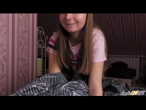 ❤️ Blondie duboko siše svog BFF-a i dobiva spermu u usta Prekrasni porno u pornografiji hr.tusar.top ️❤