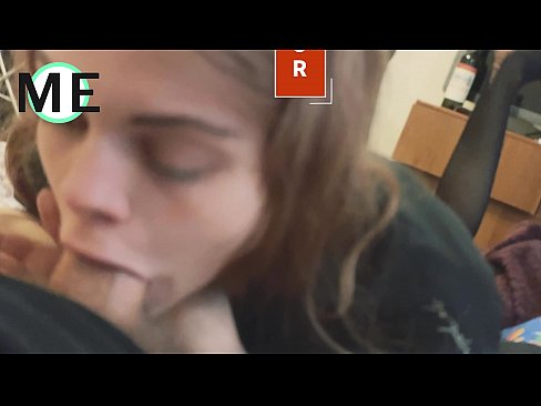 ❤️ Grleni kurac, poderane najlonke i poderane pete lijepo je upoznati Prekrasni porno u pornografiji hr.tusar.top ️❤